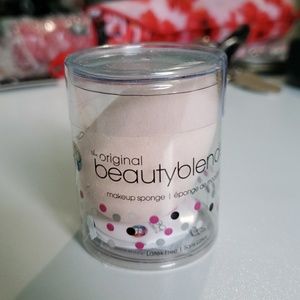 BNWT Beauty Blender